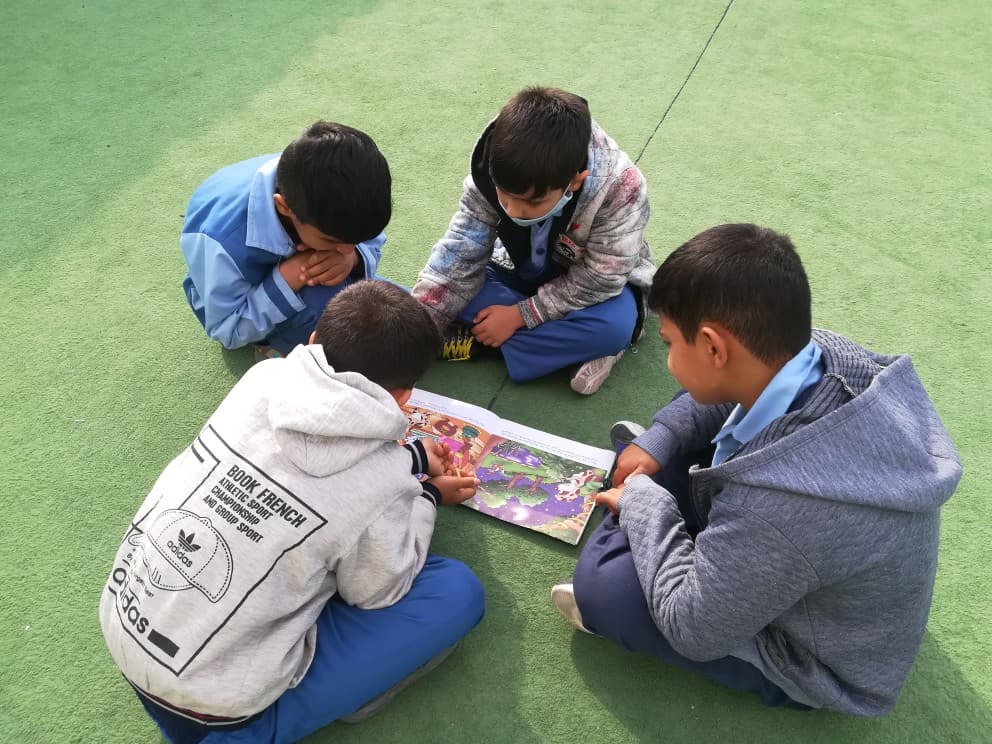 پیش دبستانی و دبستان پسرانه اندیشه حسینی